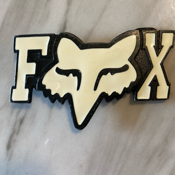 Fox Other - Woman’s white fox belt buckle